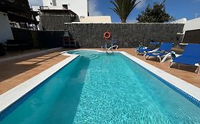 Villa Adel 56, Private Heated Pool, Parking