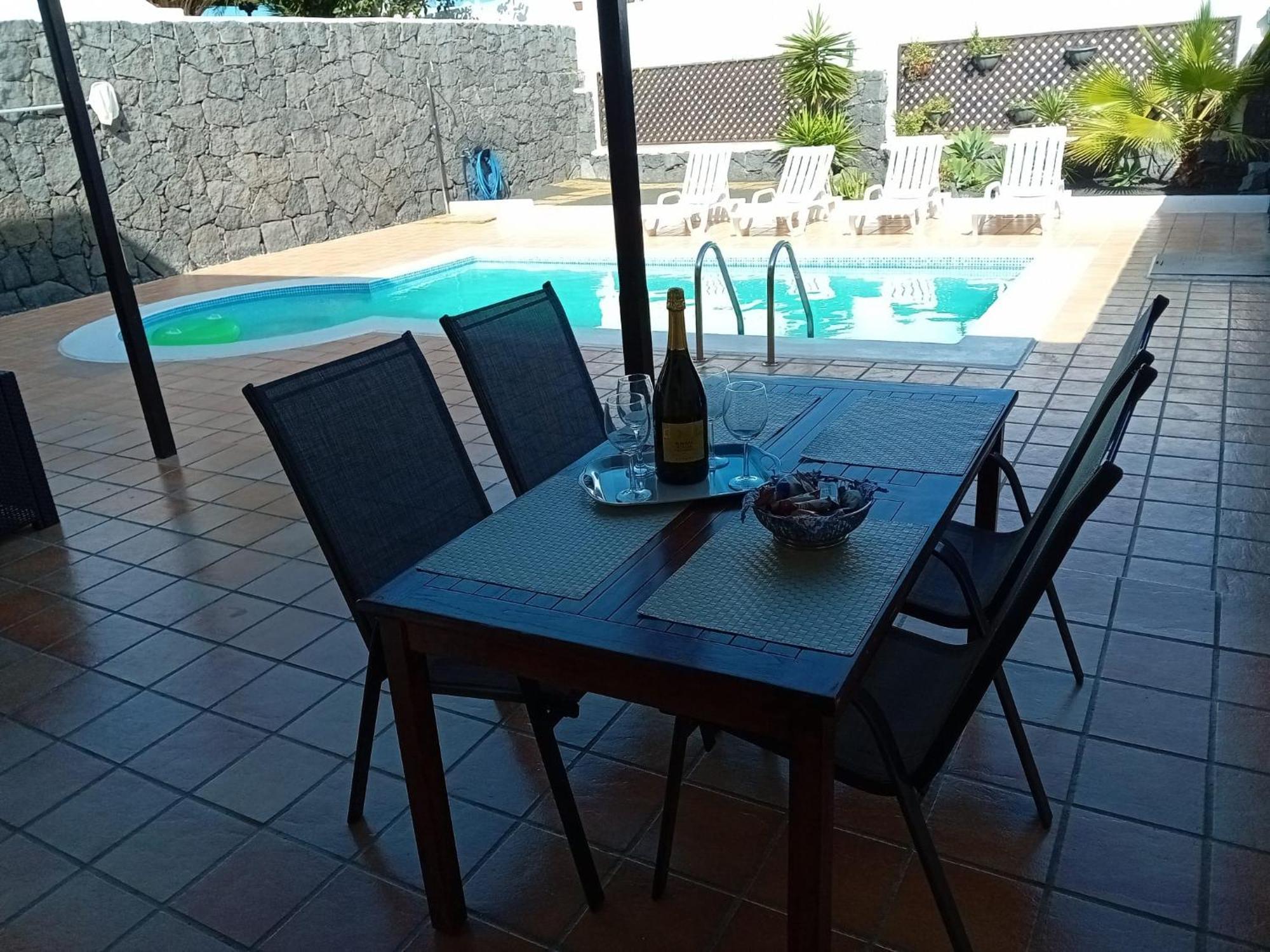 Villa Adel 56, Private Heated Pool, Parking Playa Blanca  Camera foto